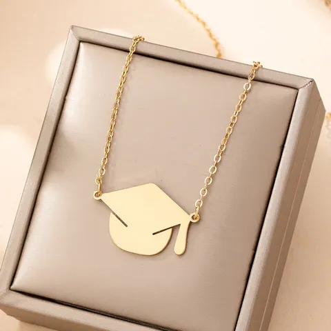Graduation Cap Pendant Necklace Trendy Gold Tone Iron Alloy Graduation Season Doctoral Hat Jewelry Gift For Women