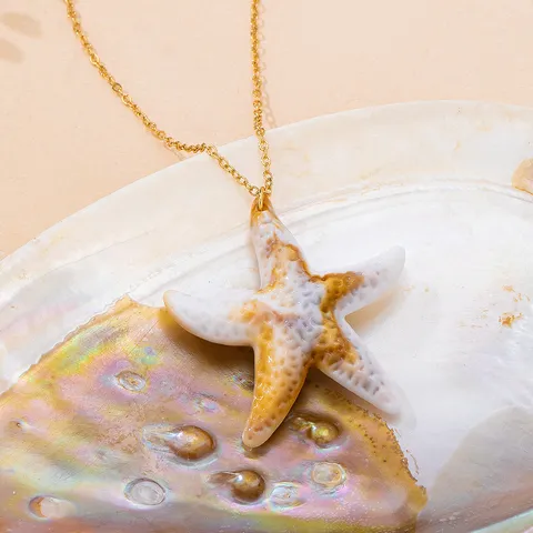 Mode Harz Seestern Anhänger Halskette Für Damen Lange Pulloverkette Legierung Vergoldet Strand Thema Schmuck Zubehör Für Herbst Winter