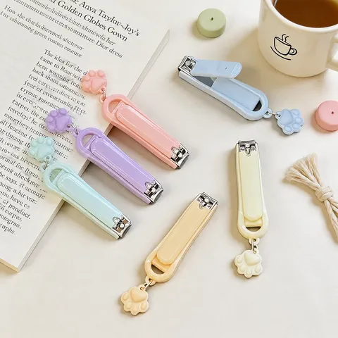 Cute Cat Paw Pendant Nail Clipper Portable Anti-Splash Nail Cutter Minimalist Candy Color Manicure Tool