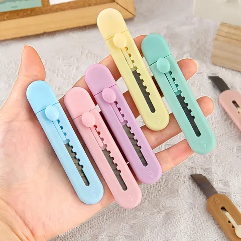 Mini Cúter Portátil de Color Caramelo para Estudiantes Cortador de Cajas Express Lindo Macaron Cortador de Papel de Bolsillo Papelería