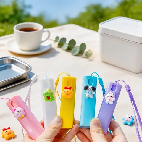 Tragbare Mini Sprühflasche Reise Nachfüllbarer Behälter Süßes Cartoon Tier Lanyard Plastik Spender Flasche