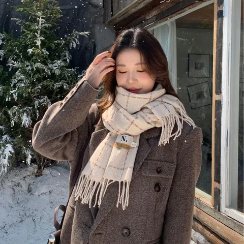 Women Winter Warm Tassel Scarf Classic Plaid Pattern Long Shawl Soft Comfortable Casual Daily Neck Wear Wrap Accessories