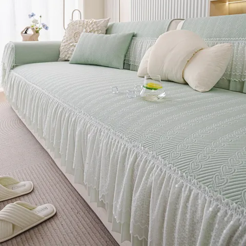 Summer Ice Silk Sofa Cover Cooling Knitted Sofa Mat Non-Slip Sofa Towel With Lace Skirt Heart Pattern Sofa Protectors For Living Room