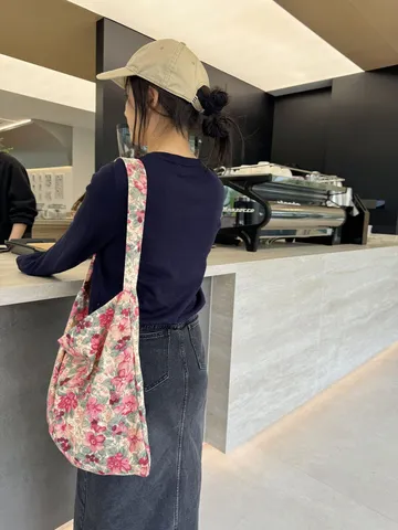 Damen Casual Blumen Leinwand Umhängetasche Vintage Tote Bag Baumwolle Stoff Tägliche Einkaufstasche Student Handtasche