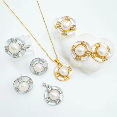 Luxury 18K Gold Plated Copper Pearl Jewelry Components White Abalone Shell Rhinestone Geometric Stud Earrings Pendant Ring