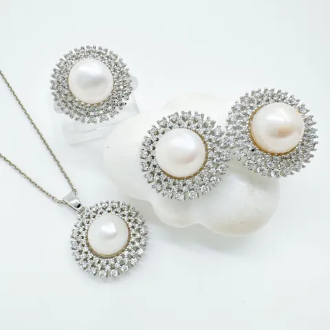 18K Vergoldetes Kupfer Künstliche Perle Strass Blume Schmuck DIY Zubehör Für Ohrringe Ring Anhänger Halskette Herstellung Damen Schmuck