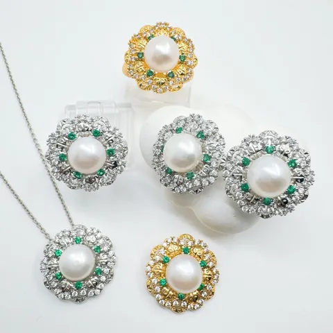 Conjunto de Collar de Perlas de Agua Dulce Vintage de Lujo para Mujer Collar con Colgante de Flor de Strass Oro Plata Pendientes Anillo Joyería