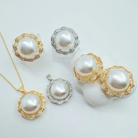 Mode Kupfer Strass Spitzenkante Blume Anhänger Fassung Basis Koreanischer Stil Rund Strass DIY Charms Für Perlenohrringe Ringe Basteln Damen Schmuck