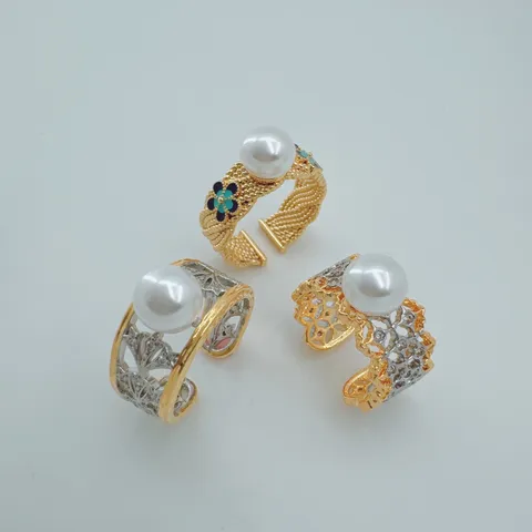 Luxury Copper Freshwater Pearl Adjustable Open Ring For Women Vintage Geometric Flower Rhinestone Electroplated Hand Jewelry Accessory