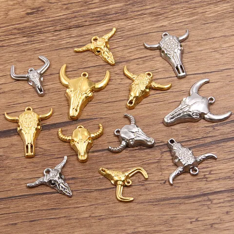 Stainless Steel Bull Head Charms For Jewelry Making Electroplated Animal Pendants Vintage Style Bull Skull Pendants For DIY Craft Necklace Bracelet