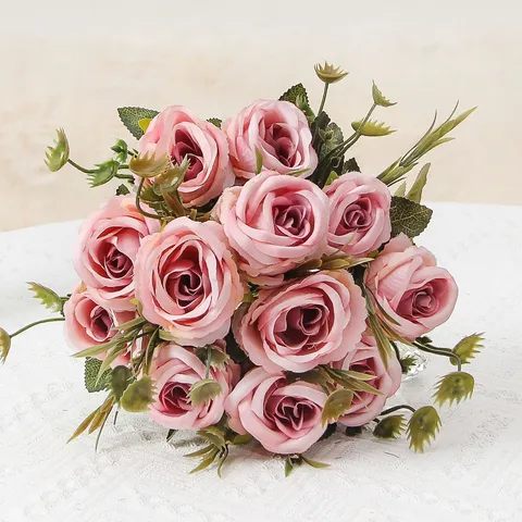 Bouquet di Fiori di Rosa in Seta Artificiale Fiori Finti realistici per Decorazioni per la Casa Festa di Matrimonio