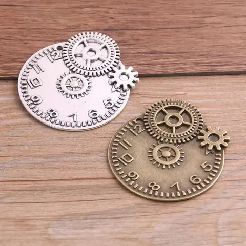 Ciondoli Retrò Steampunk a Forma di Ingranaggio Orologio in Lega per Gioielli DIY Bronzo Argento Componenti in Lega di Zinco