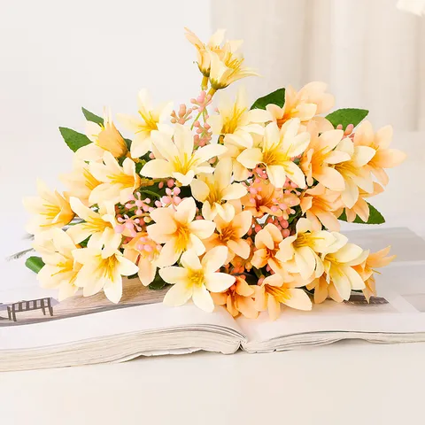 Mazzo di Fior di Giglio Artificiale in Seta Fiori Finti Decorazione per la Casa Accessori per Fotografia Composizione Floreale DIY