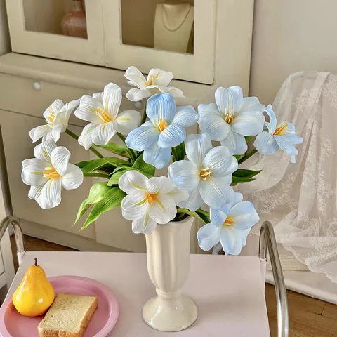 Bouquet di Fiori di Tulipano Artificiale PU Tatto Seta Finti Fiori per Casa Matrimonio Festa Tavolo Decorazione Composizione Floreale