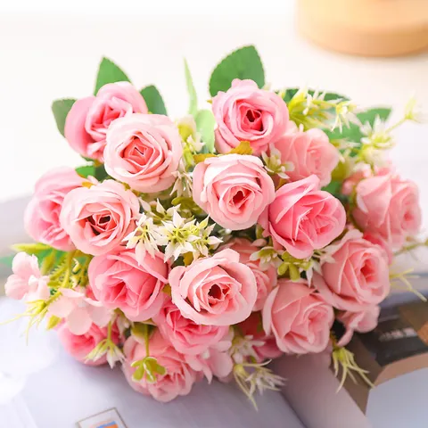 Bouquet di Fiori di Rose in Seta Artificiale Finto Rose Con Foglie Per Matrimonio Decorazione per Feste a Casa Regalo Composizione Floreale