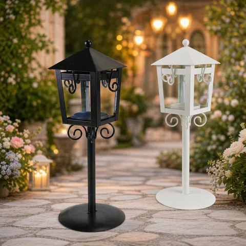Europees Landelijk IJzer Glas Kandelaar Vintage Straatlantaren Windlicht Decoratieve Kandelaar Voor Thuis Bruiloft