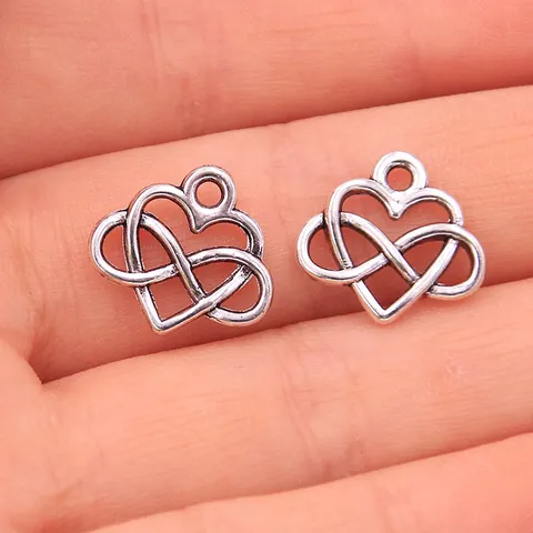 Alloy Hollow Out Heart Infinity Symbol Charm Pendants Electroplated Antique Silver Finish Crafting Findings For DIY Jewelry Bag Making Accessoires