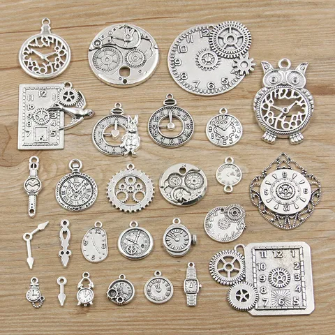 Retro Punk Alloy Clock Gear Pendants DIY Jewelry Accessories Antique Silver Charms For Craft Making