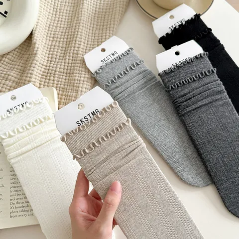 Women Casual Cotton Blend Crew Socks Solid Color Lettuce Edge Ruffle Stacked Socks College Style Daily Wear Hosiery
