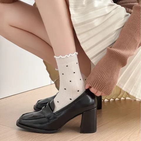 Women Sweet Lettuce Edge Polka Dot Mid Tube Socks Cotton Blend Casual Daily Hosiery
