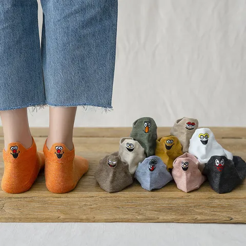 Chaussettes Invisibles Mignonnes Broderie Dessin Animé pour Femmes Été Minces Respirantes Chaussettes Courtes Décontractées