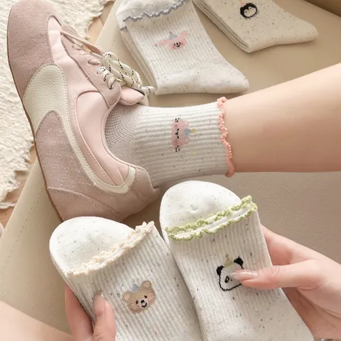 Women Japanese Style Cute Cartoon Animal Crew Socks Lettuce Edge Comfy Breathable Cotton Socks Daily Casual Student Hosiery