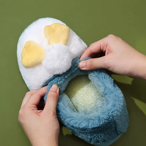 Cartoon Duck Plush Cotton Slippers Women Winter Indoor Warm Thick Soled Half Wrapped Heel Couple Cute Furry Shoes