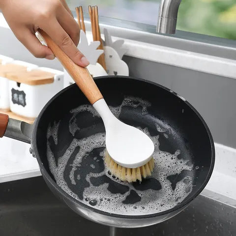 Beech Wood Long Handle Pot Cleaning Brush Kitchen Dishwashing Brush Natural Sisal Bristles Heavy Duty Scrubbing Tool