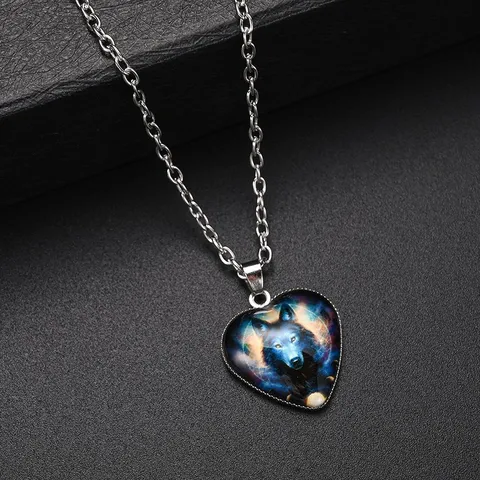 Men's Fashion Wolf Totem Pendant Necklace Alloy Starry Sky Glass Gem Silver Chain Vintage Jewelry Gift