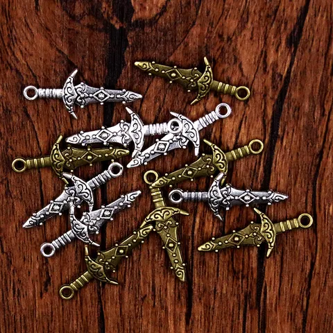 Vintage Alloy Sword Dagger Charms Pendants For Jewelry Making DIY Necklaces Bracelets Medieval Antique Bronze Silver Accessories