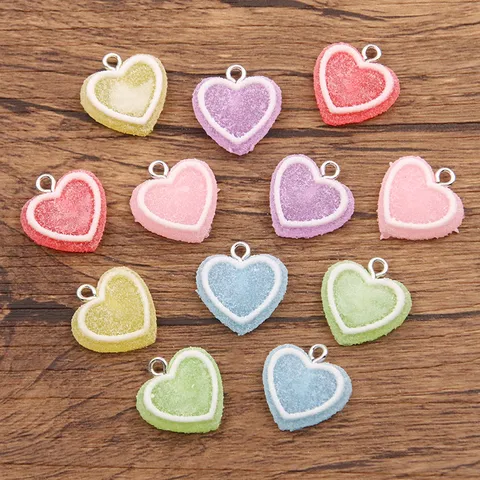DIY Resin Heart Charms Pendants Mixed Candy Colors Jewelry Making Accessories For Necklace Keychain Bag Hanging Craft 13E04