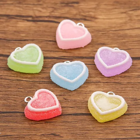 DIY Resin Heart Charms Pendants Mixed Candy Colors Jewelry Making Accessories For Necklace Keychain Bag Hanging Craft 13E04