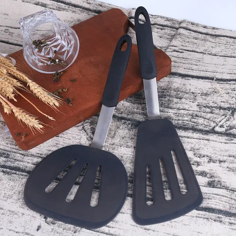 Espátula de Cocina Antiadherente de Silicona Resistente a Altas Temperaturas Utensilio de Cocina Volteador Sólido y Ranurado