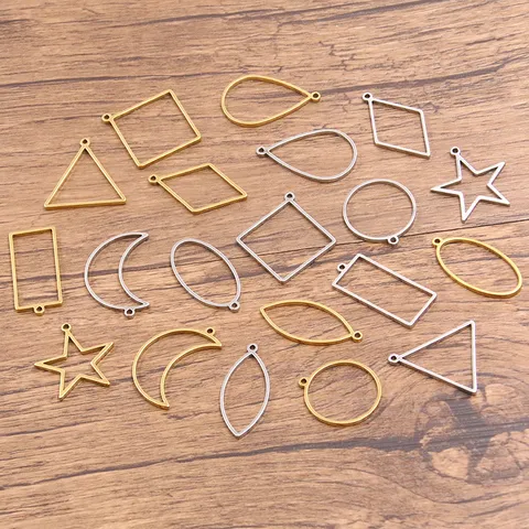 Breloques Géométriques en Acier Inoxydable pour Fabrication de Bijoux DIY Étoile Lune Losange Cœur Triangle Carré Rond Pendentifs Plaqués Or Argent