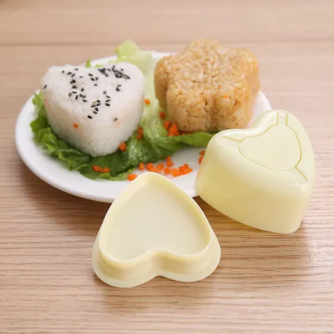 Stampo per Polpette di Riso in Plastica Fai-da-Te per la Casa Commerciale Simpatico Animale Fiore di Prugno Cuore Sushi Maker Strumento da Forno con Cucchiaio