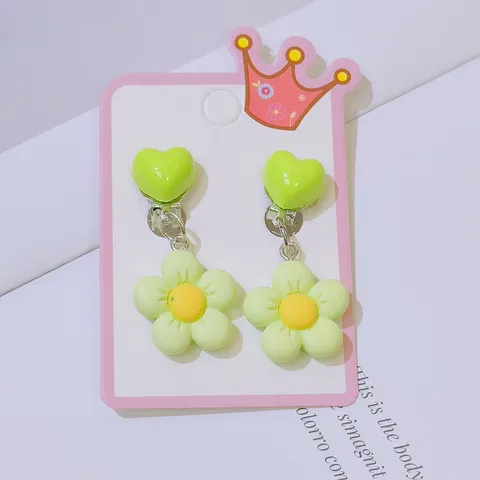 Children Clip On Earrings Cute Heart Flower Resin Stud Earrings For Little Girls Sweet Multi Color Ear Jewelry Kids Gift