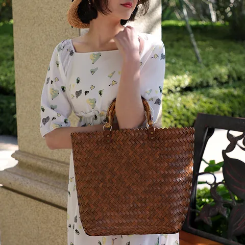 Women's Vintage PVC Woven Tote Bag Large Capacity Bamboo Handle Casual Beach Handbag Retro Top Handle Purse