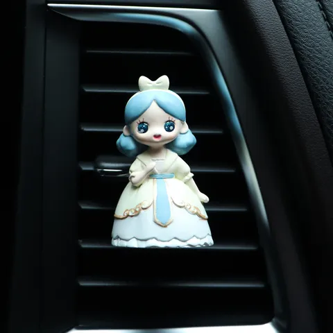 Cute Cartoon Prince Princess Car Air Vent Aromatherapy Clip Resin Ornament Long Lasting Interior Fragrance Decoration