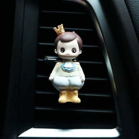 Cute Cartoon Prince Princess Car Air Vent Aromatherapy Clip Resin Ornament Long Lasting Interior Fragrance Decoration