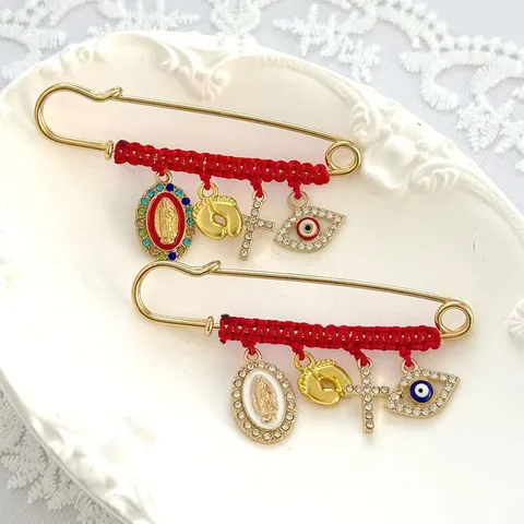 Vintage Alloy Red Rope Woven Brooch Evil Eye Cross Pendant Rhinestone Lapel Pin Fashion Jewelry Gift for Women Men