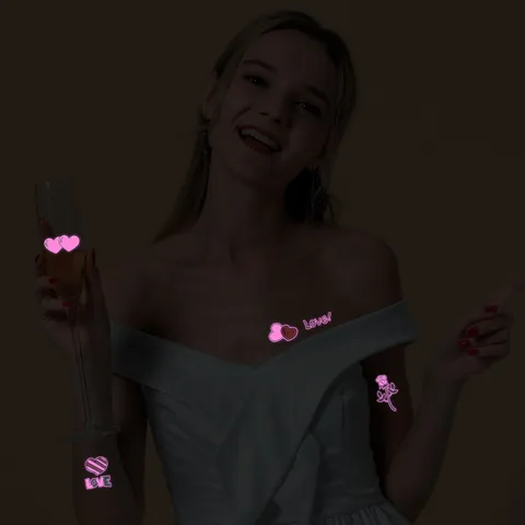 Pegatinas de Tatuaje Temporal Luminosas de San Valentín Brillan en la Oscuridad Corazón Beso Cupido Tatuajes Falsos de Arte Corporal Impermeables
