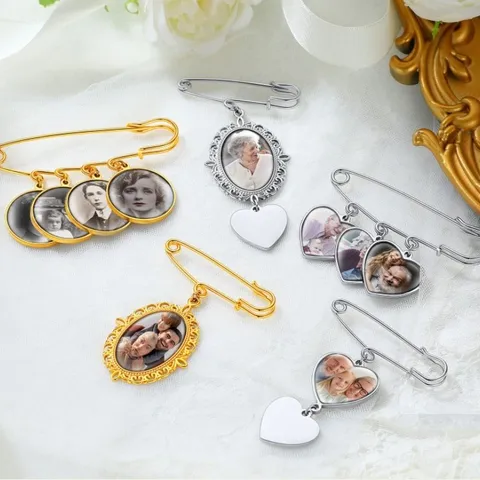 Vintage Alloy Time Gem Photo Brooch Pin Graduation Memorial Gift Multi-Photo Pendant Brooches Jewelry For Women Men