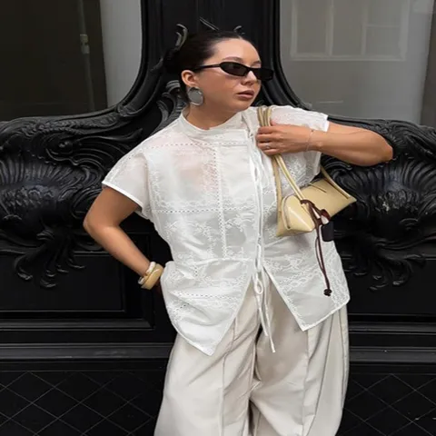 Women's Casual Neo-Chinese Style Heavy Embroidery Cut-Out Mandarin Collar White Shirt Loose Short Sleeve Top