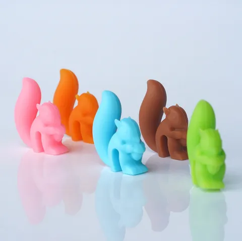 Süße Silikon Eichhörnchen Schnecke Teebeutelhalter Tassenrand Markierung Identifikations Clips Tierform Küche Tee Zubehör Party Deko