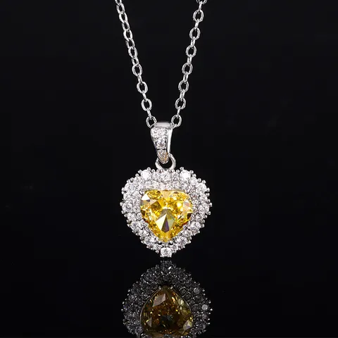 Kupfer Vergoldetes Herzform Eisblumenschliff Strass Schmuck Set Herz Anhänger Halskette Ohrstecker Für Frauen Zubehör