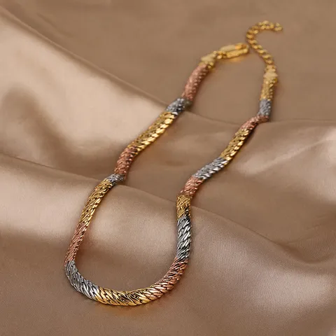 Vintage Kupfer Galvanisiert Dreifarbiges Gold Geflochtenes Seil Kette Halskette Armband Set Geometrischer Schmuck Für Damen