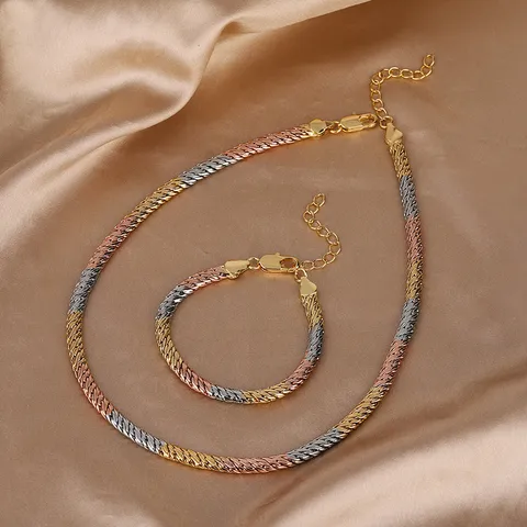 Vintage Kupfer Galvanisiert Dreifarbiges Gold Geflochtenes Seil Kette Halskette Armband Set Geometrischer Schmuck Für Damen