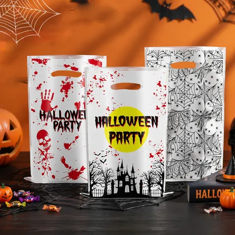Spooky Halloween Party Plastic Gift Bags Blood Handprint Haunted House Spider Web Pattern Candy Bags For Kids Party Decoration