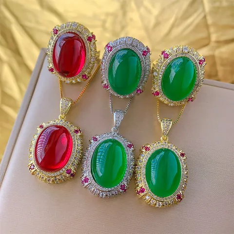 Vintage Kupfer Vergoldet Grüner Chalzedon Anhänger Halskette Roter Korund Ring Schmuckset Damen Oval Edelstein Schmuck