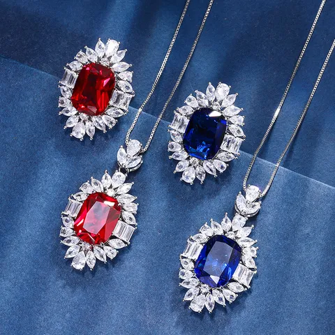 Set di Gioielli in Rubino e Zaffiro Sintetico Rettangolare Placcato Oro di Lusso Ciondolo Elegante con Strass Anello per Donna